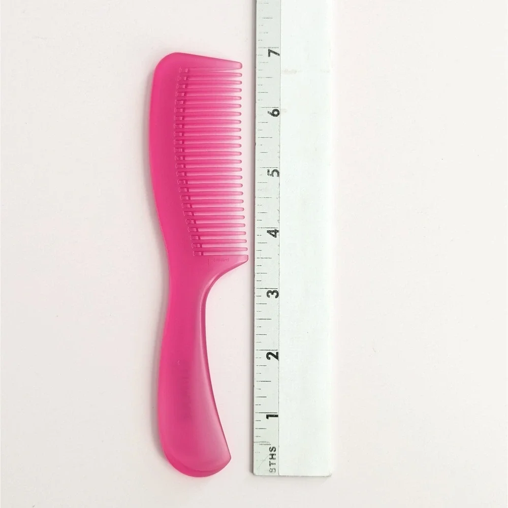 Clinique Pink Translucent Detangler Comb 7